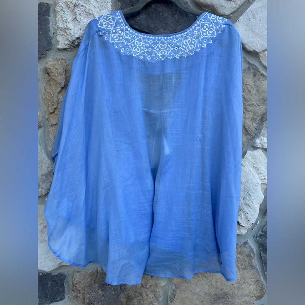 Steve Madden Kimono Bohemian Embroidered Peasant Beachy Coastal Blue One Size - Picture 2 of 3